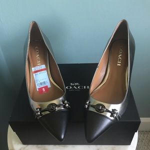 Coach Pumps Lauri Gunmetal & Black.